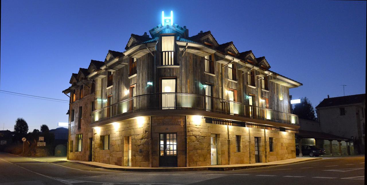 Hotel La Alfonsina Santibanez de Villacarriedo Exterior photo